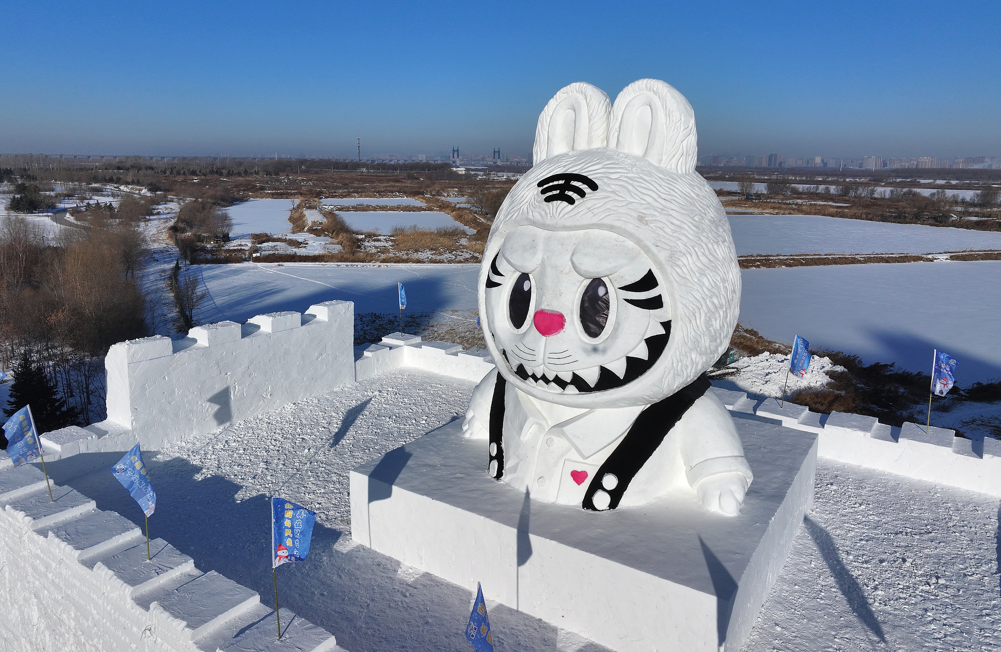 A snow sculpture of Labubu is seen at Harbin Music Park in Heilongjiang Province on January 17, 2026. /VCG