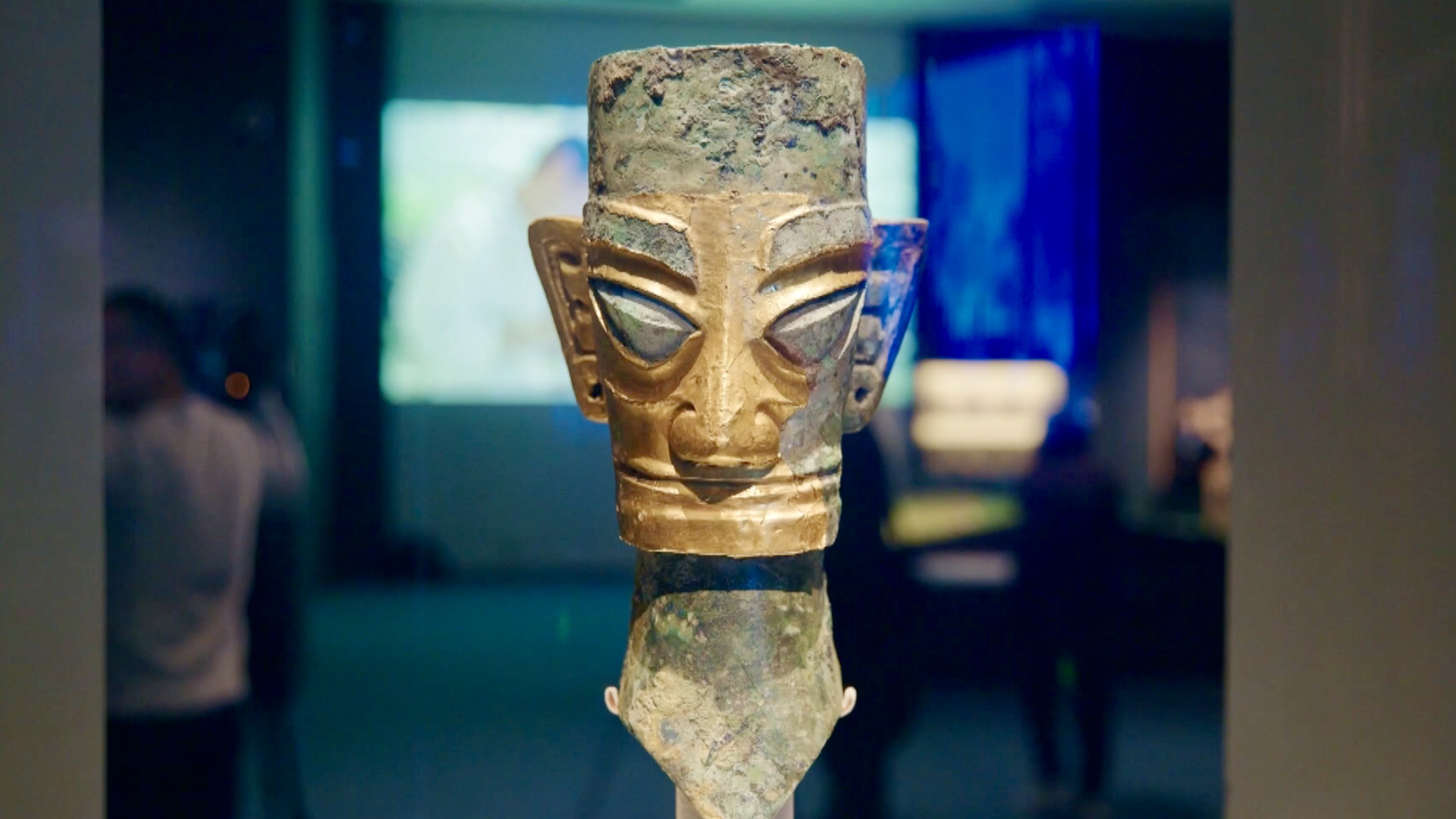 Ancient Shu civilization shines in Beijing exhibition