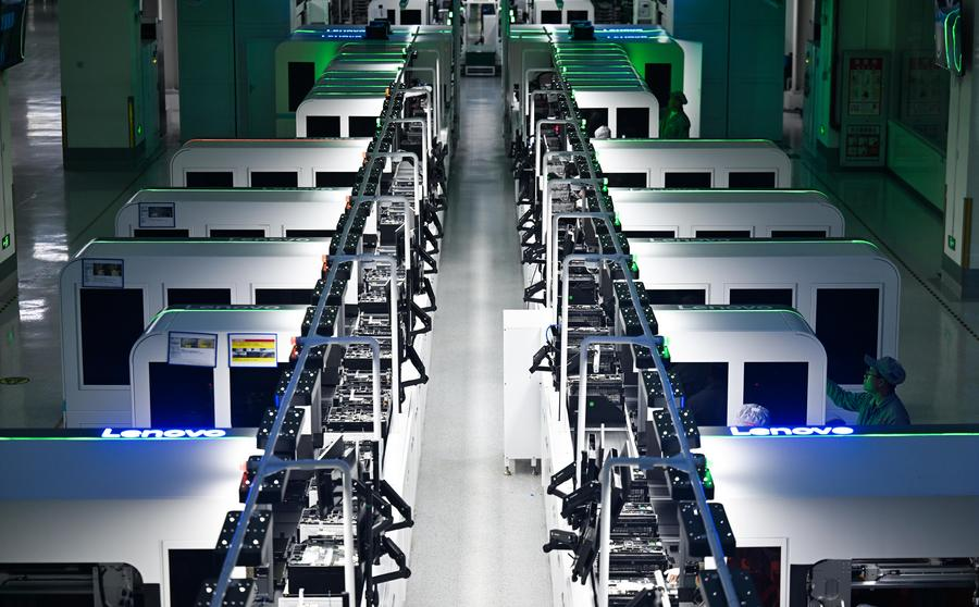 The laptop production line of the carbon-neutral smart manufacturing factory of Lenovo in north China's Tianjin, July 4, 2025. /Xinhua