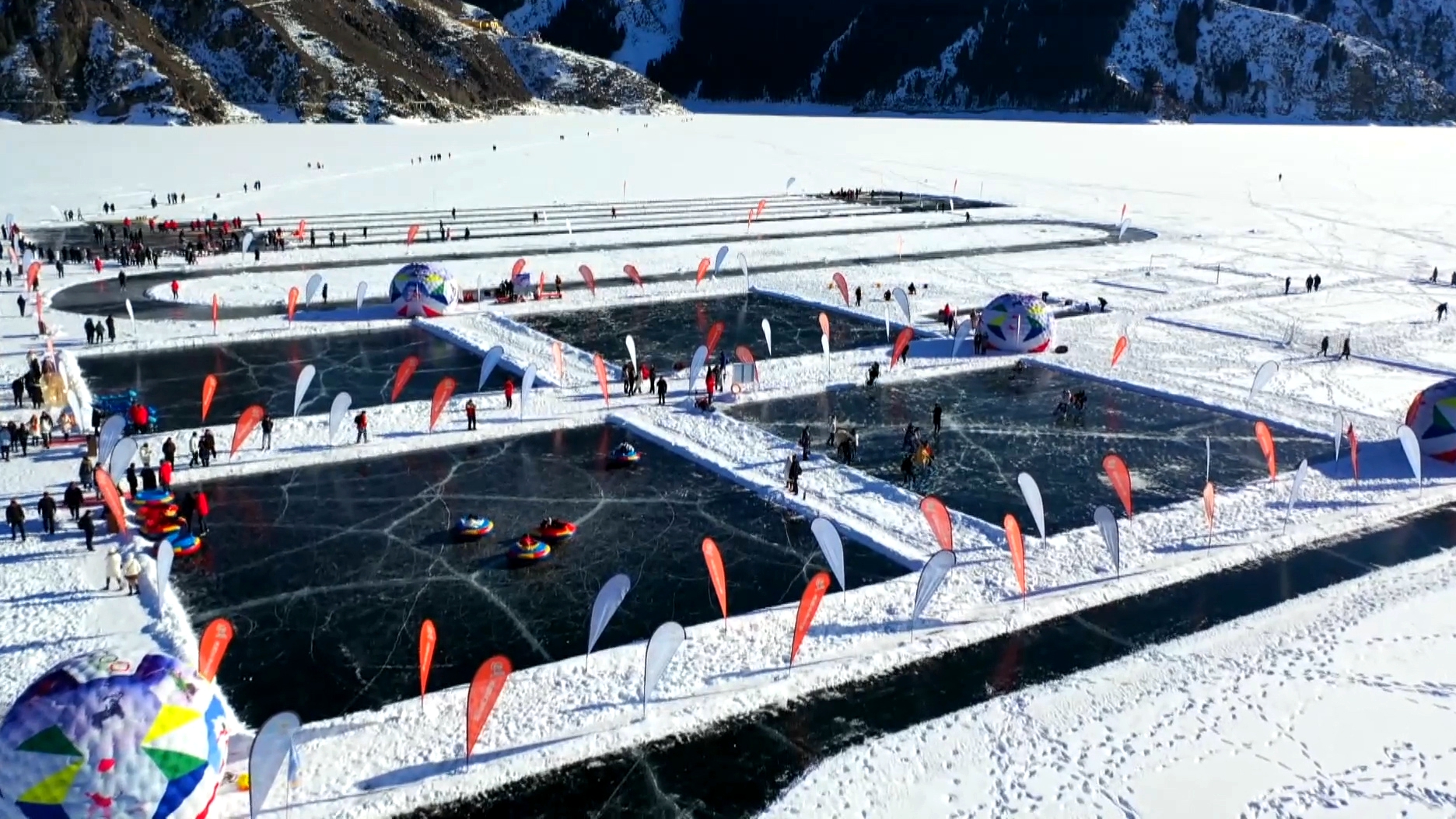 Xinjiang's winter wonderland: Ice-fueled adventures redefine tourism