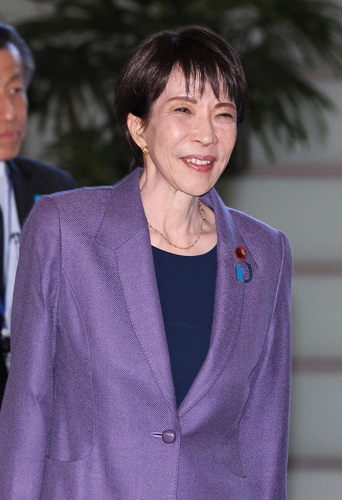 Japanese Prime Minister Sanae Takaichi arrives at her office in Tokyo, Japan, January 22, 2026. /CFP