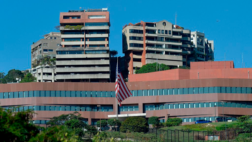 A file photo of the entrance of the embassy of the United States in Caracas, Venezuela, January 27, 2019. /VCG