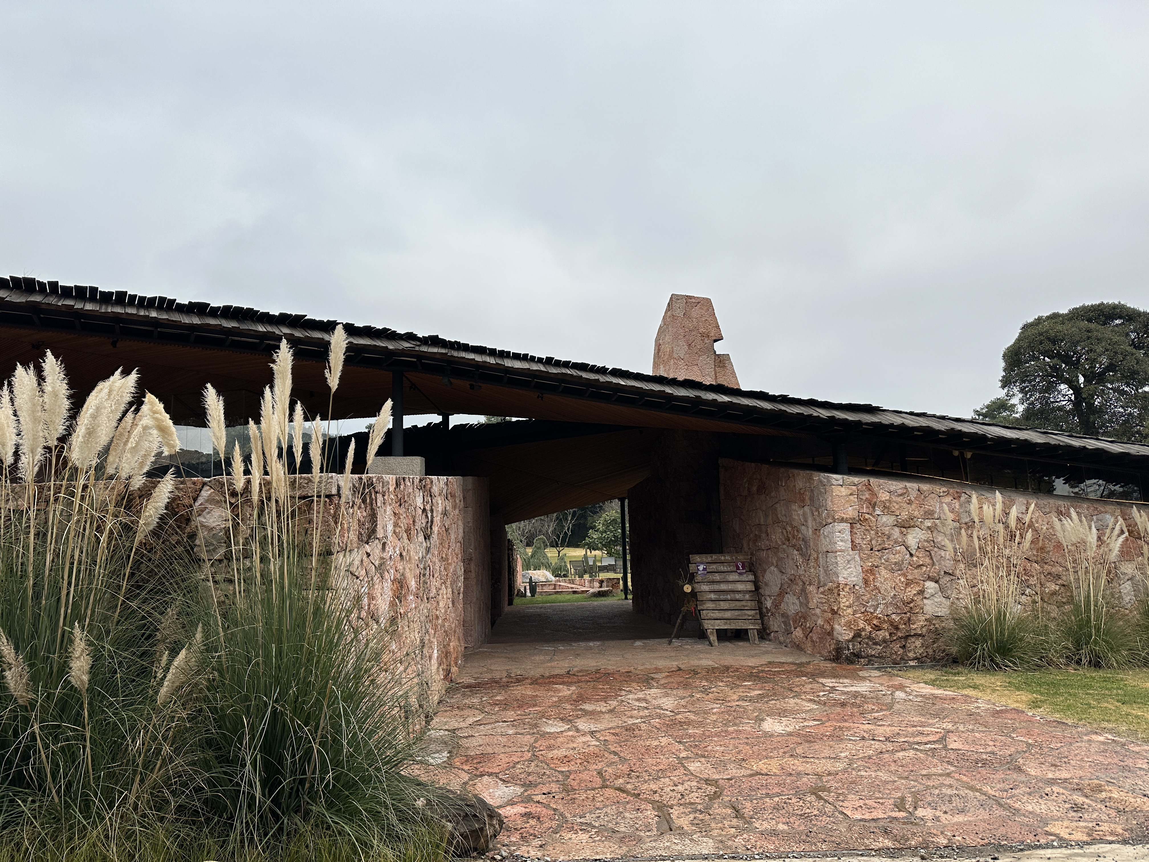 Walk through Naxi ethnic courtyards steeped in history and rediscover a slower pace of life within every storied detail. /CGTN