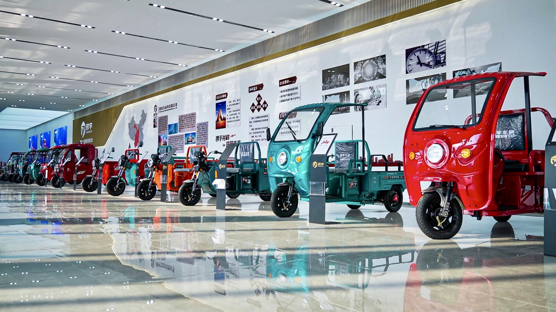 Electric tricycles on display in Sichuan, January 14, 2026. /CGTN
