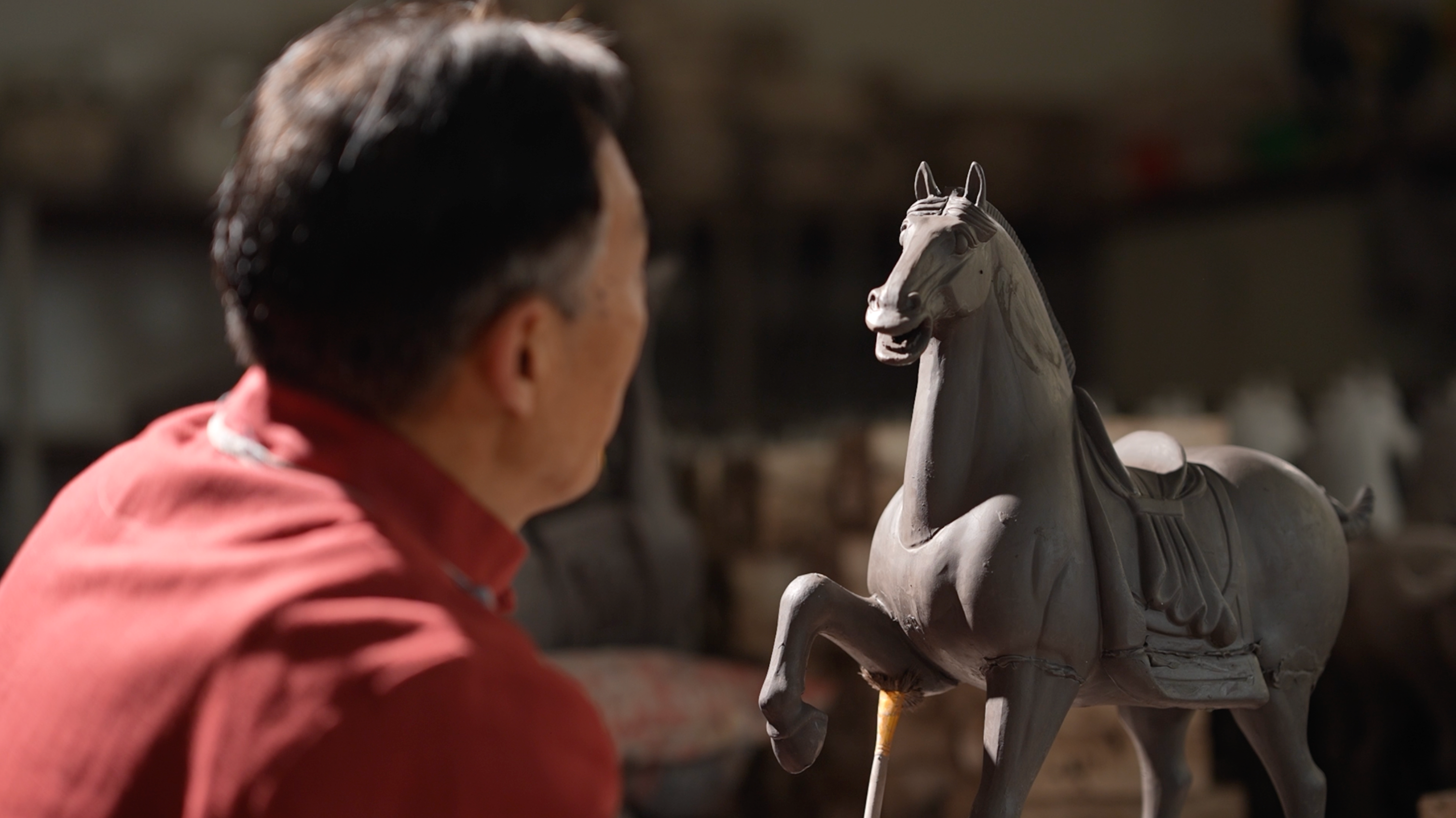 Tale of two horses: Father and son carry on the legacy of Tang pottery