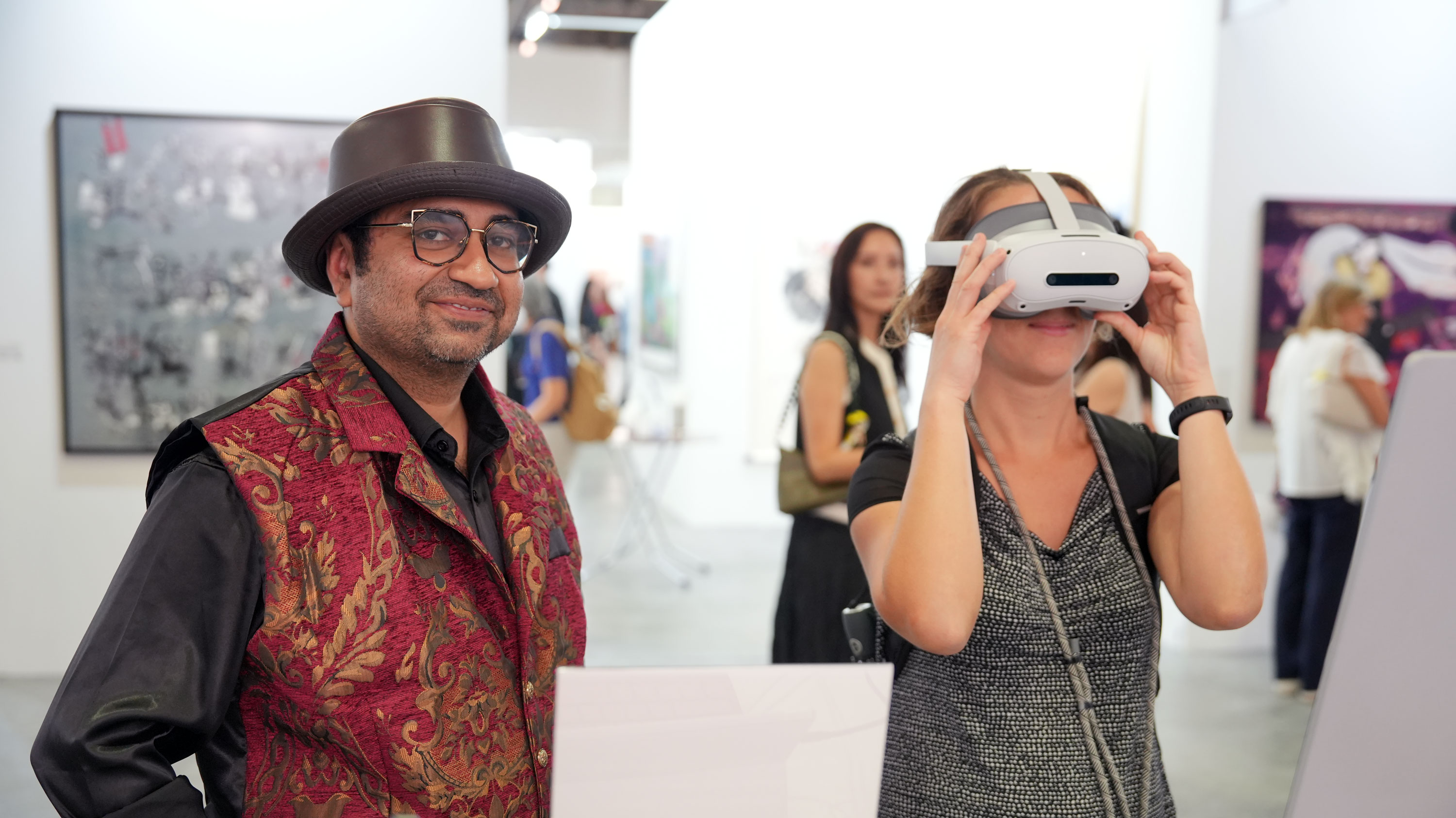 Art enthusiasts explore CGTN Art Series at ART SG in Singapore