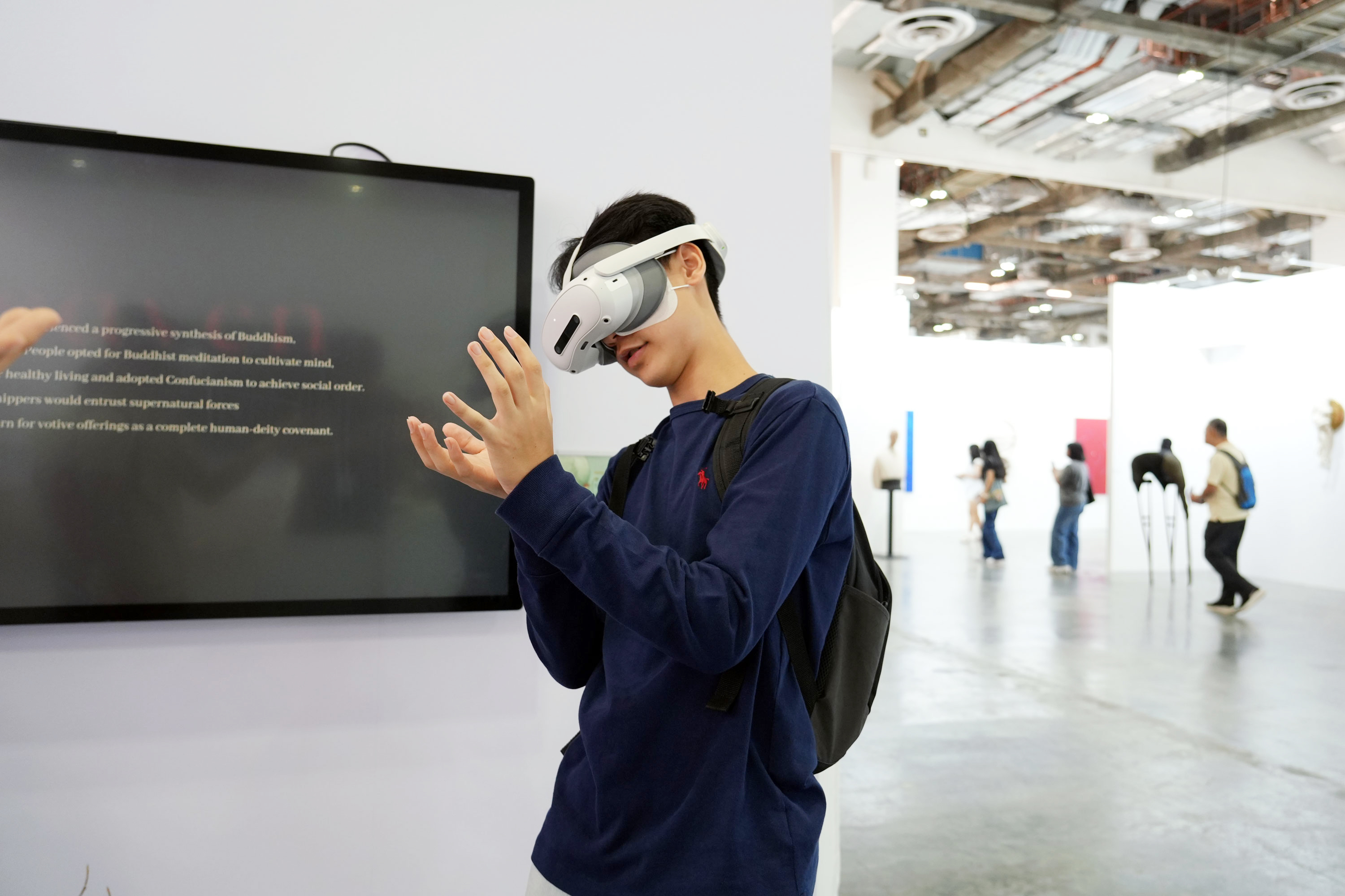 Art enthusiasts explore CGTN Art Series at ART SG in Singapore