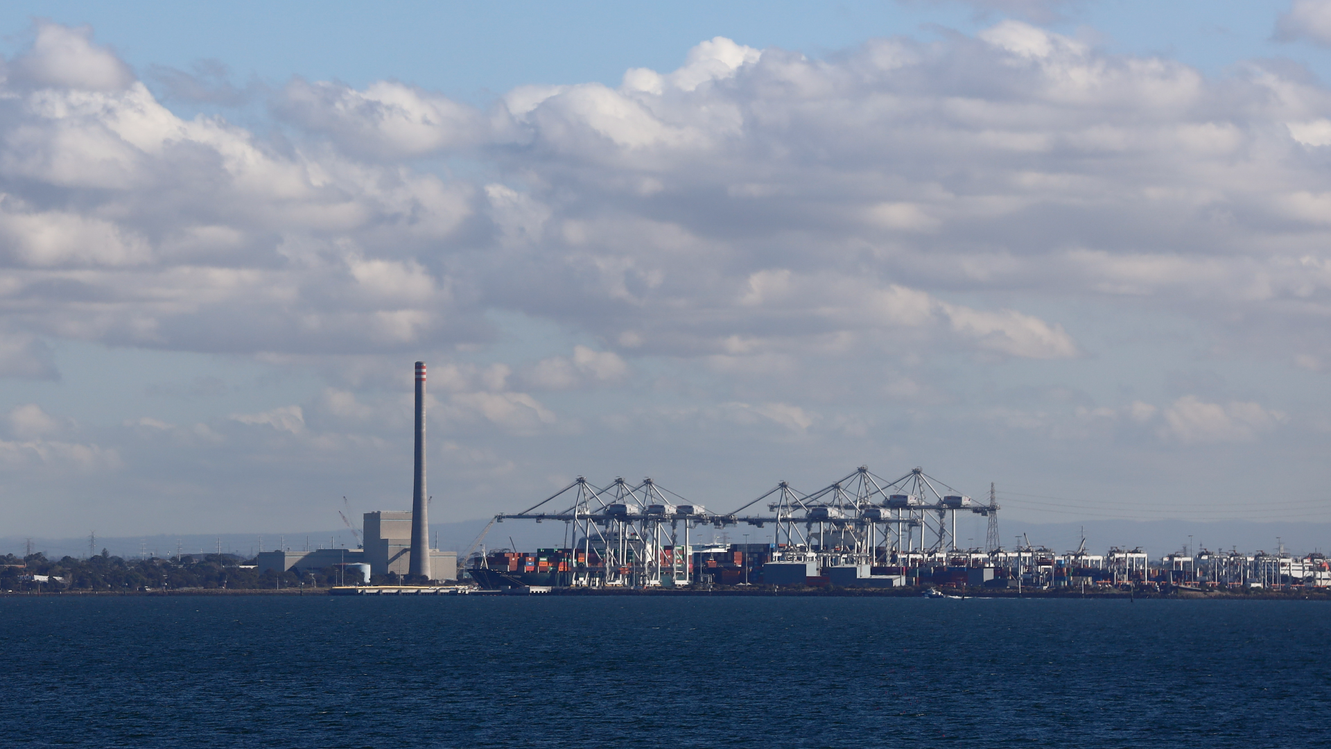 Temperature record broken amid heat wave in Australia's Victoria