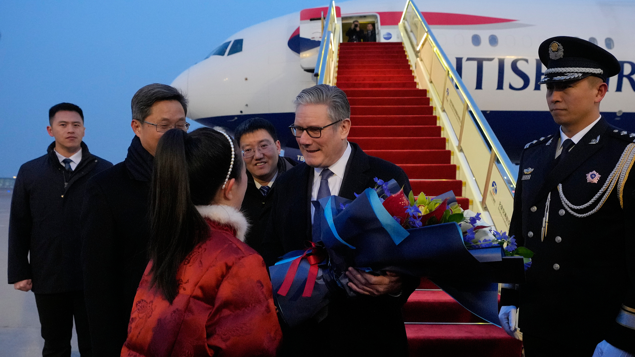 British PM arrives in Beijing for official visit