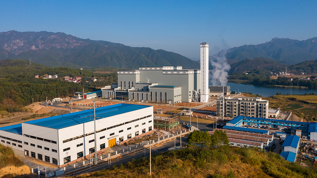 A waste incineration plant in Shaoyang, Hunan Province. /VCG