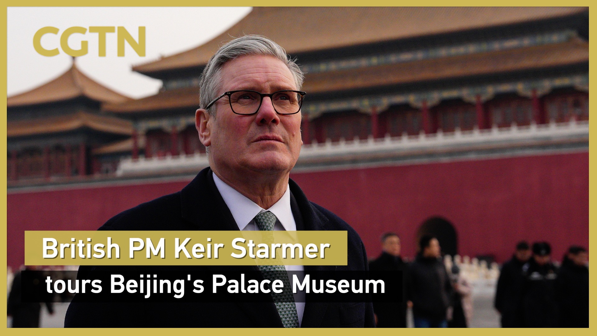 British PM Keir Starmer tours Beijing's Palace Museum