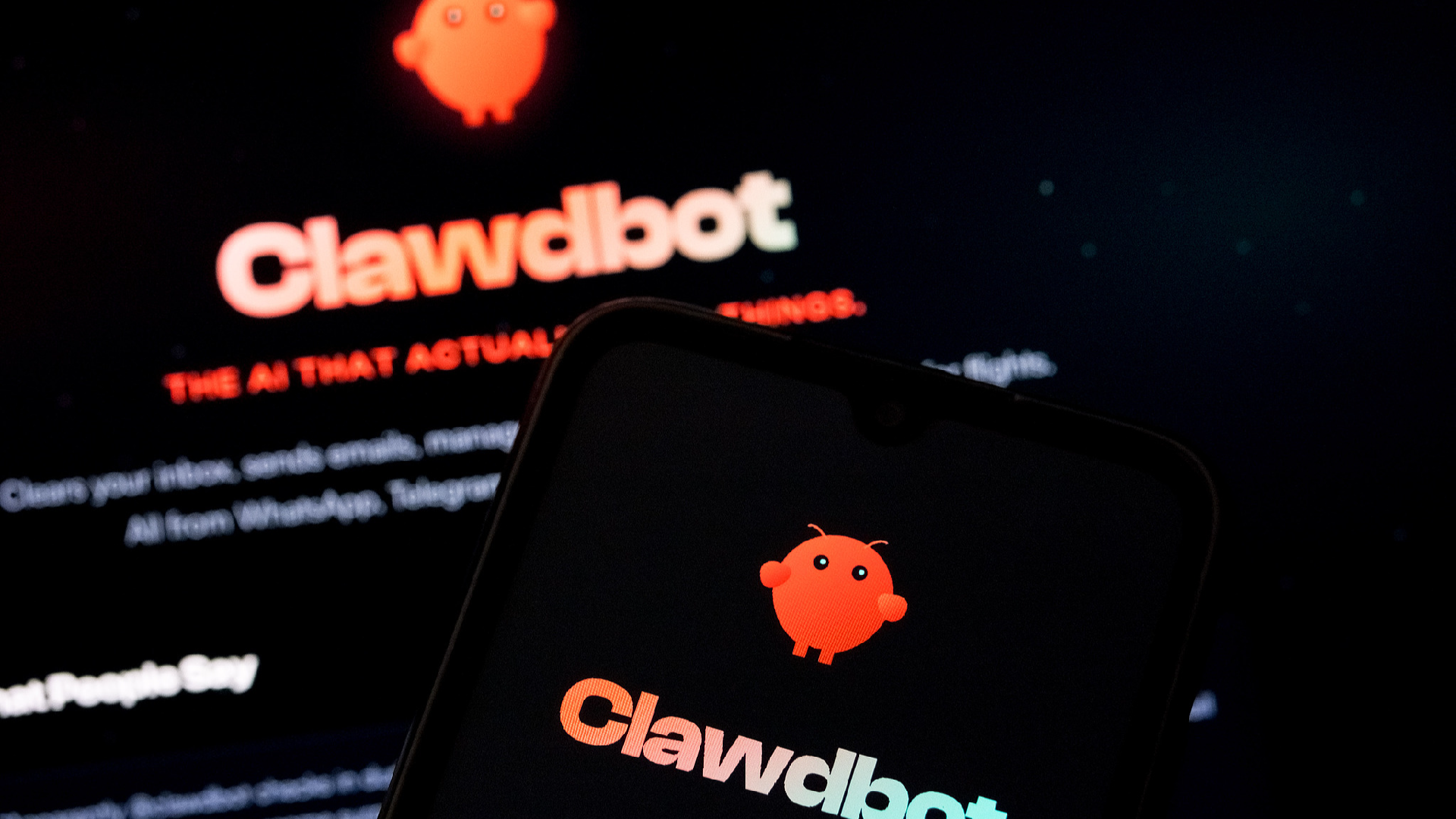 China cloud platforms integrate AI agent Moltbot