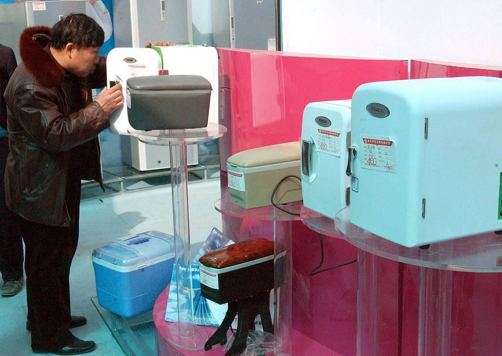 The demand for smaller kitchen appliances, suitable for one-person households, is on the rise. /VCG