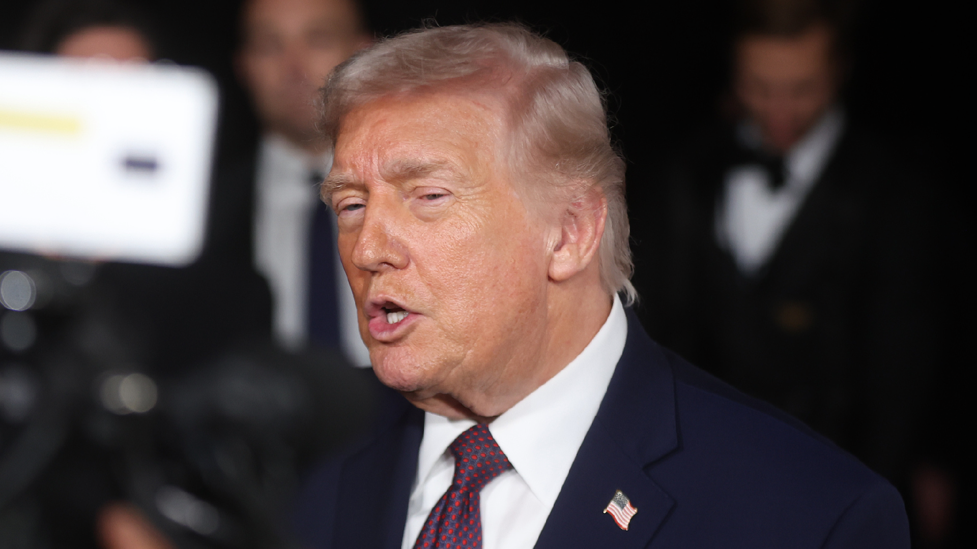 Trump reveals talks with Iran amidst U.S. naval build up