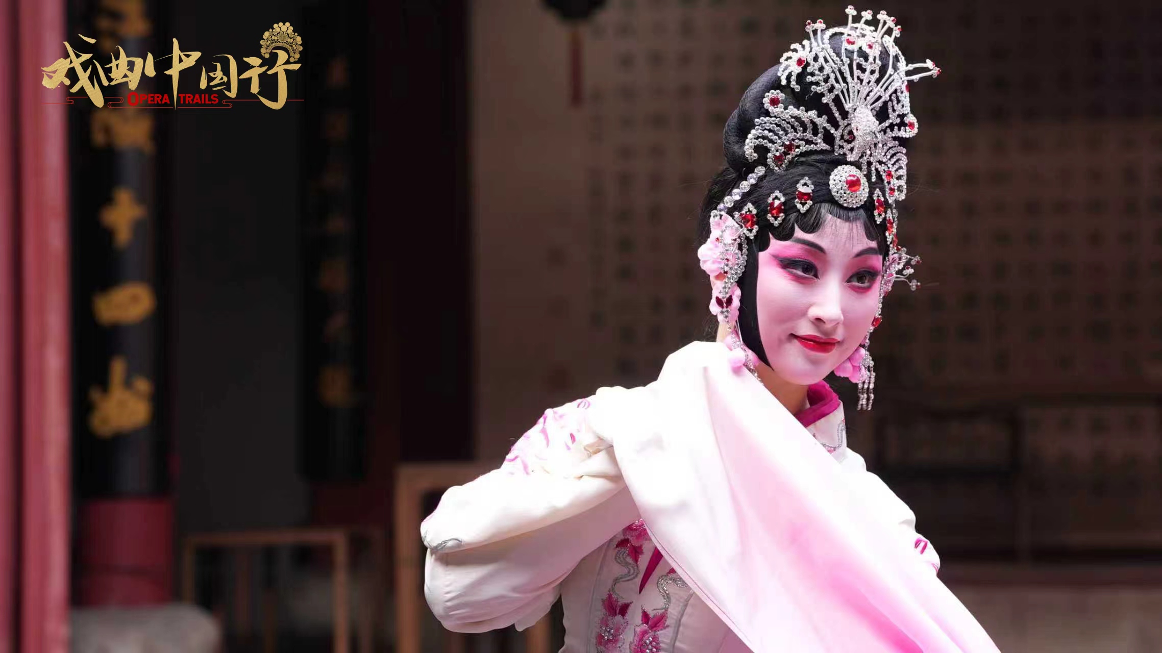 Wu Opera actress Ye Xiaohua dresses as the Celestial Maiden of 