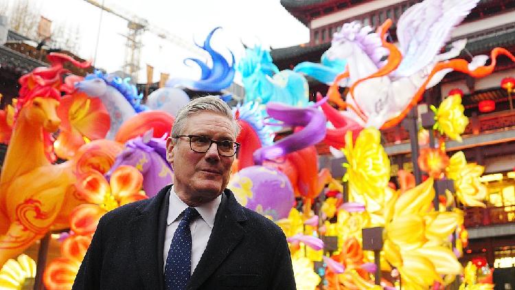 British PM Keir Starmer visits Shanghai's Yuyuan Garden