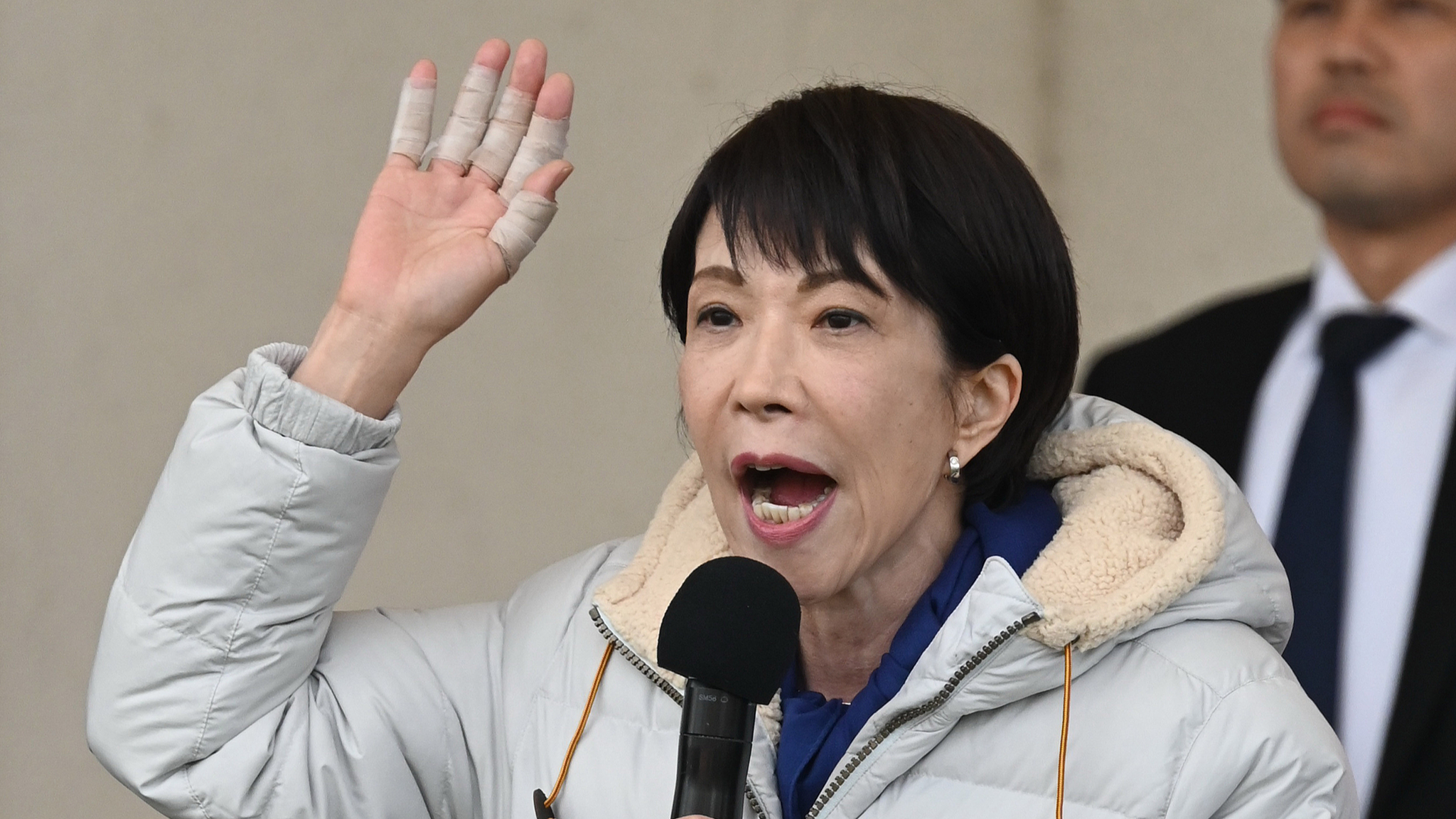 Japanese Prime Minister Sanae Takaichi appeals for support during a street speech on the House of Representatives election campaign in Ichinomiya City, Aichi Prefecture, Japan, February 1, 2026. /VCG