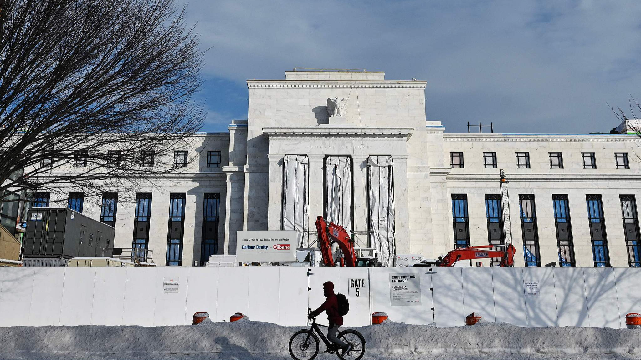 Where will the Fed go: Loyal to law or to Trump? 