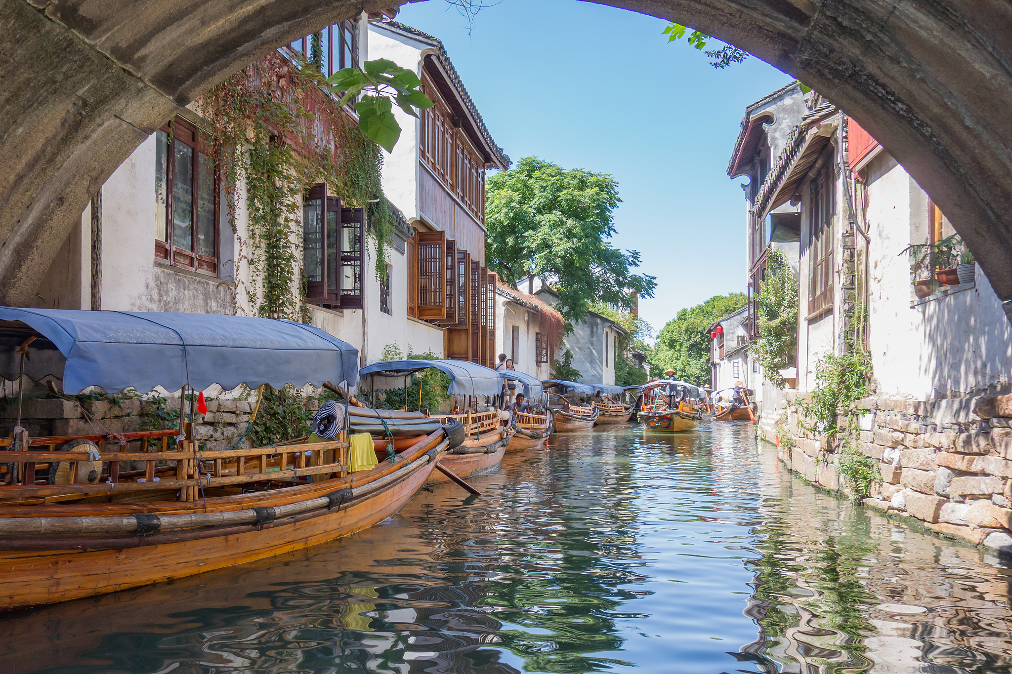 Zhouzhuang Ancient Town: China's No. 1 water town