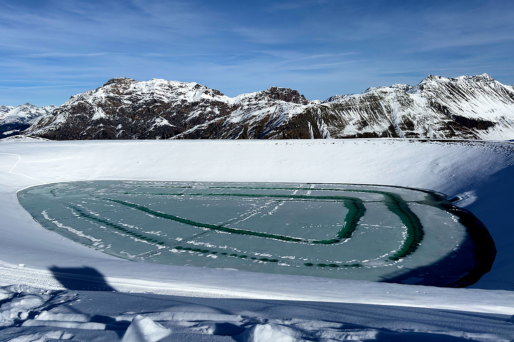 The reservoir for artificial snowmaking built in Livigno, Italy, for the 2026 Milano Cortina Winter Olympics, December 12, 2025. /VCG