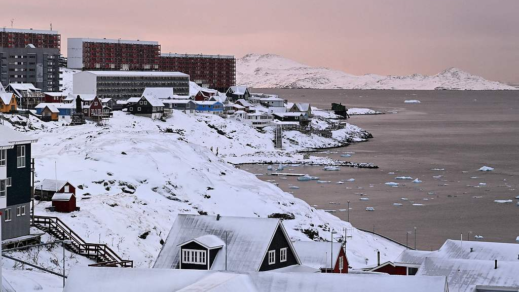 In show of support, Canada, France to open consulates in Greenland