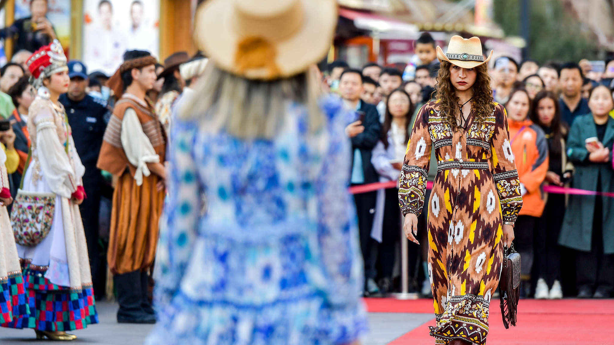 Learning Uygur in Xinjiang: Is it really banned?