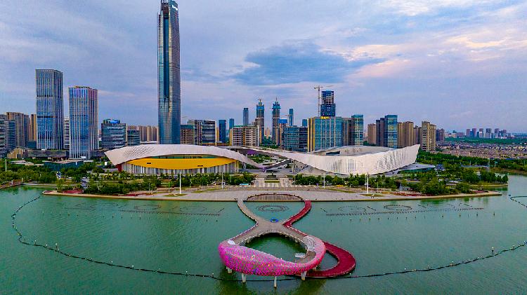 Live: Experience the lakeside view of Suzhou Bay Cultural Center