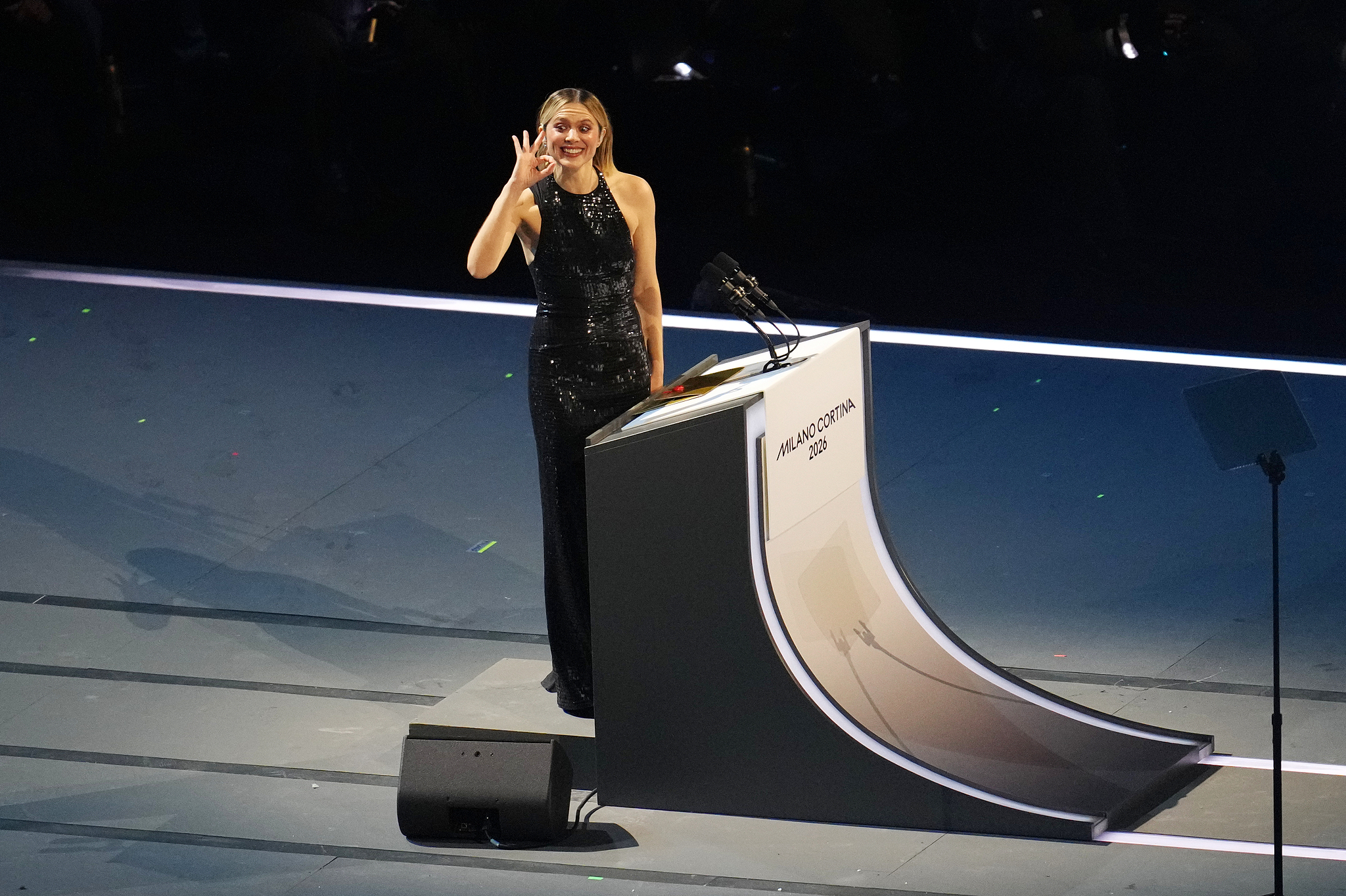 Italian performer Brenda Lodigiani gestures during the opening ceremony at the 2026 Milano Cortina Winter Olympics in Milan, Italy, February 6, 2026. /VCG