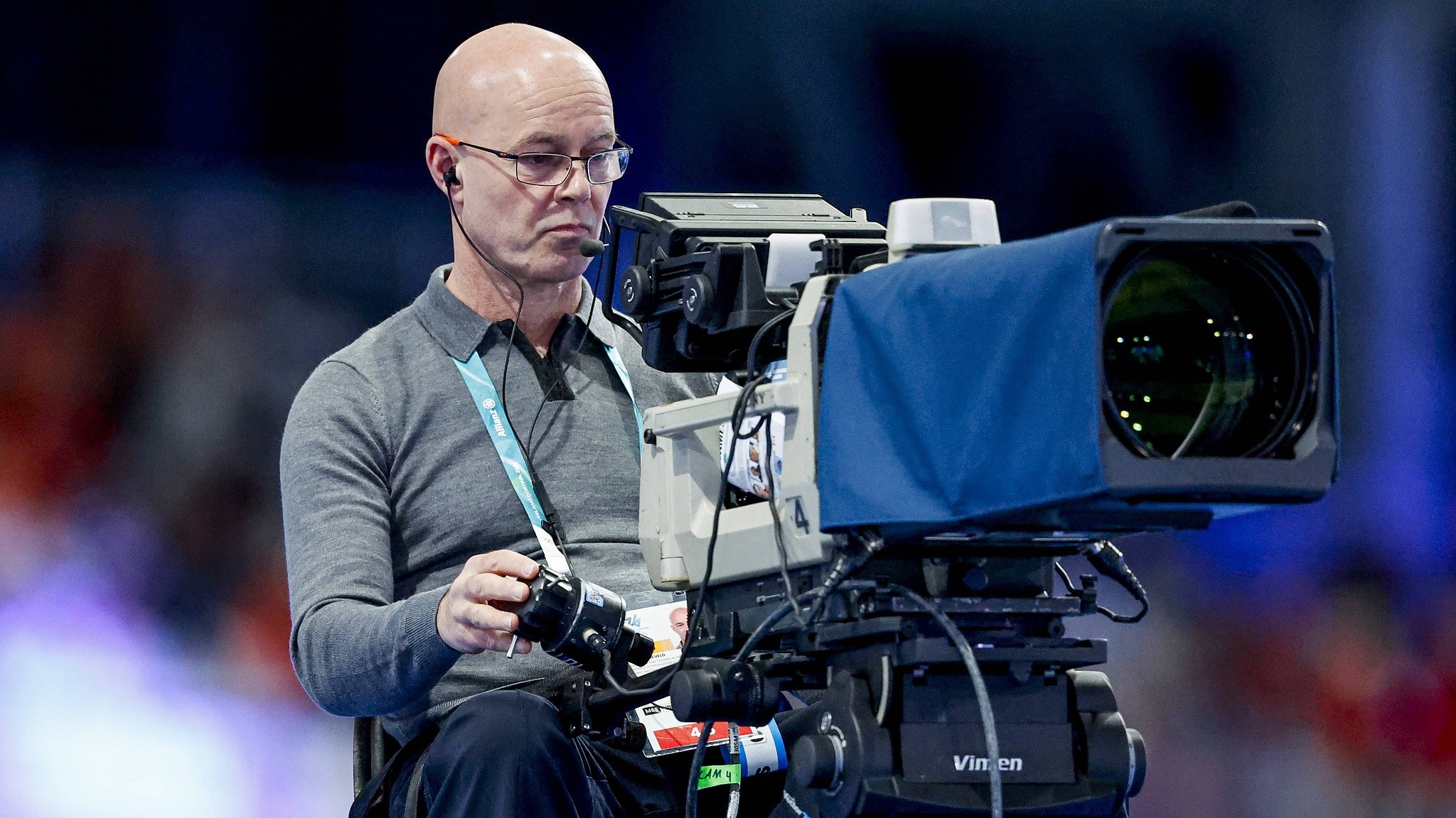 Cameraman filming seen on day one of the 2026 Milano Cortina Winter Olympics at Milano Speed Skating Stadium in Milan, Italy, February 7, 2026. /VCG