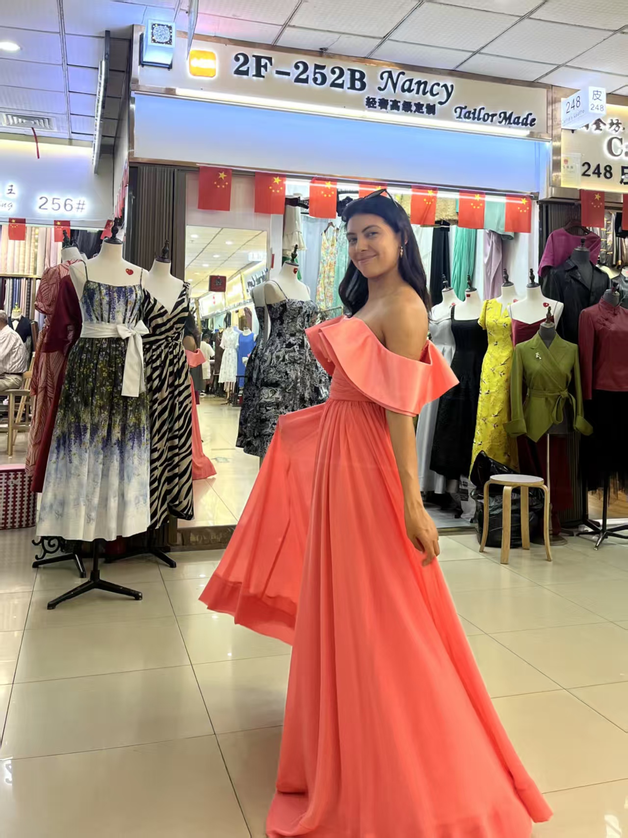 From fabric to fame: Shanghai market is a must-see for tourists