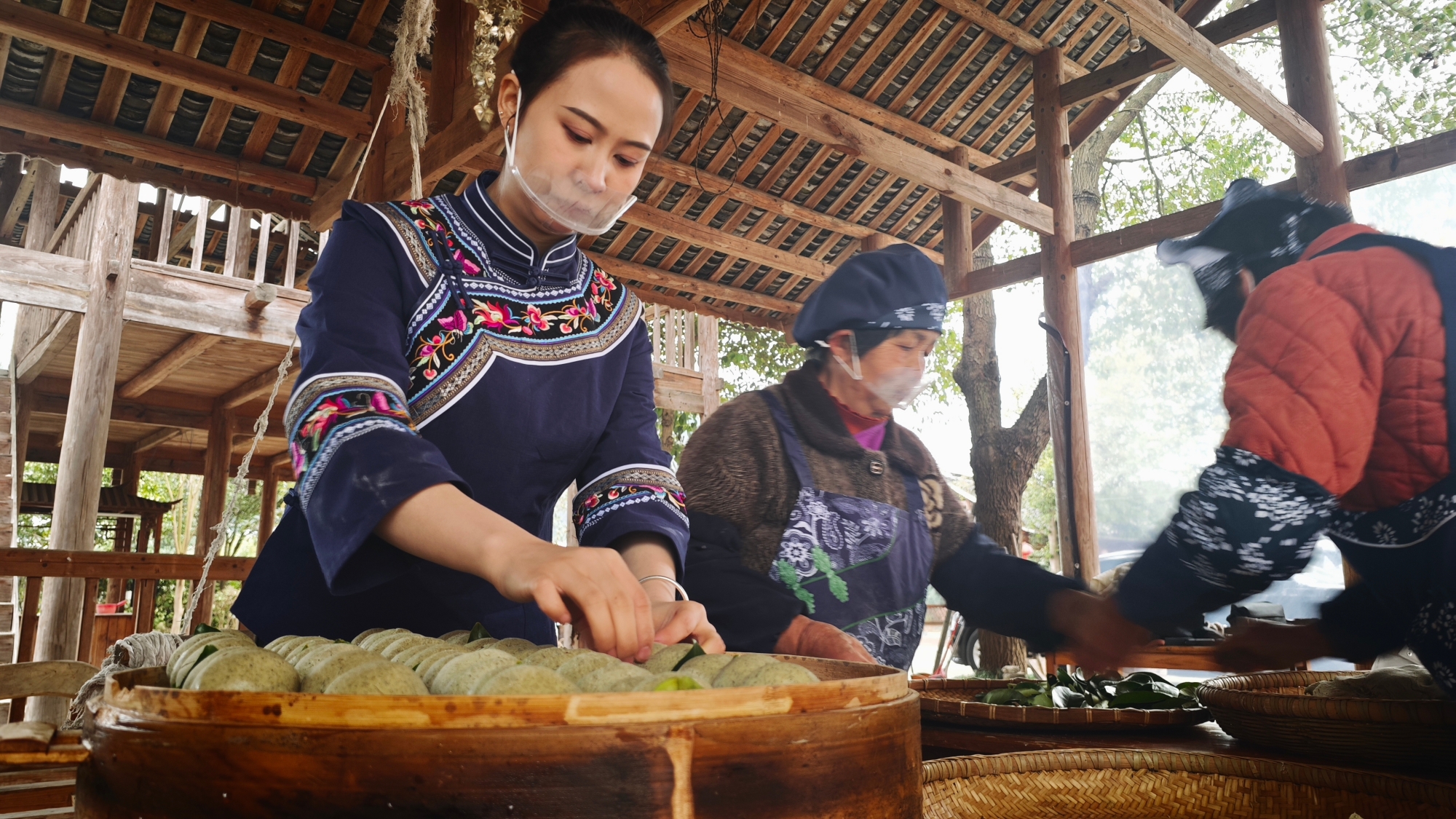 People make Miancai Ba in Yuping Dong Autonomous County, Tongren City, southwest China's Guizhou Province, on January 23, 2026. /Tongren Media Convergence Center