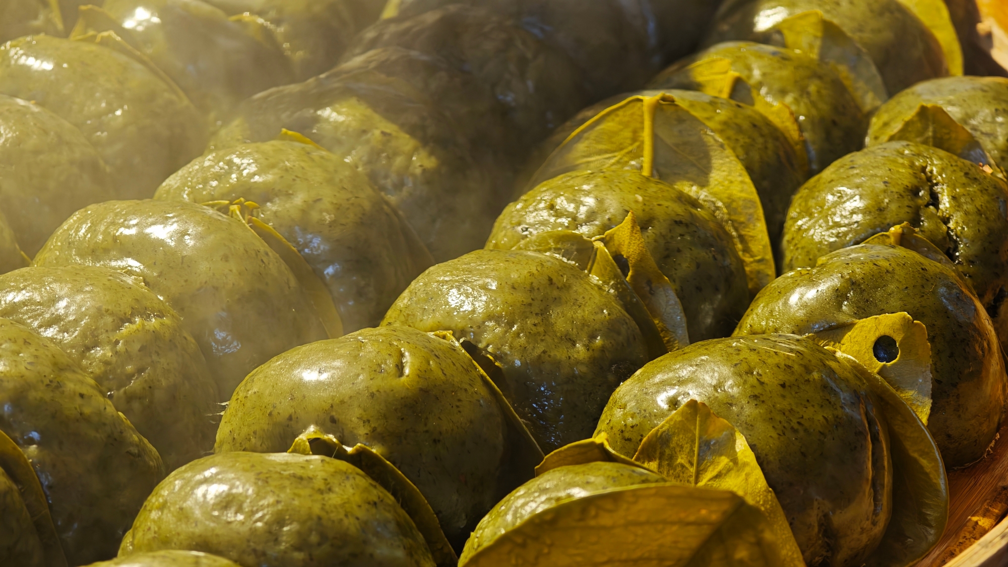 Miancai Ba fresh out of the steamer are seen in Yuping Dong Autonomous County, Tongren City, southwest China's Guizhou Province, on January 23, 2026. /Tongren Media Convergence Center