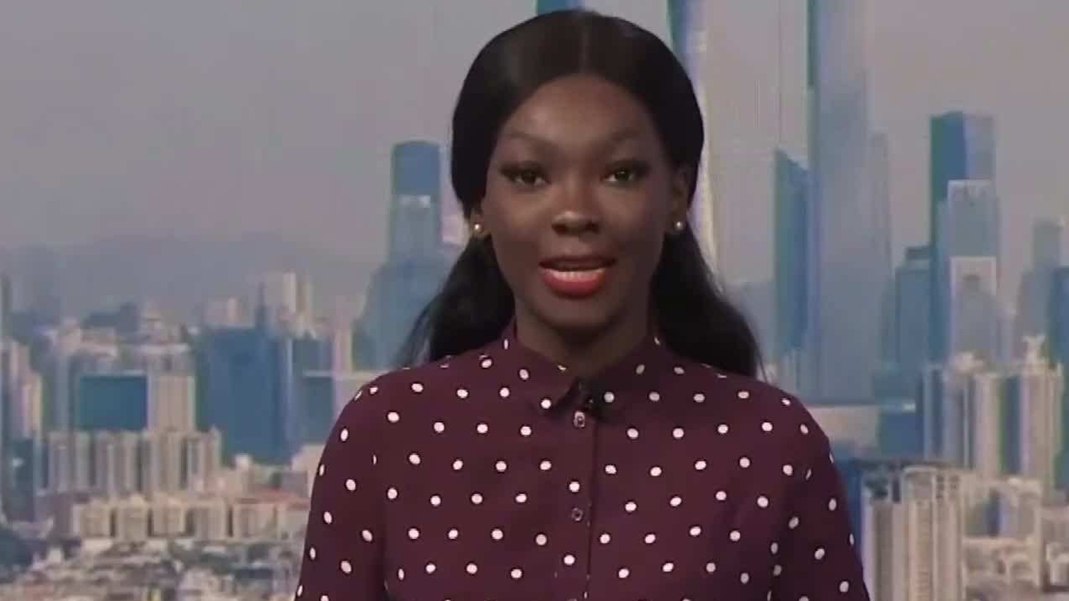 A TV host from Gabon turns herself into Spring Festival promoter 