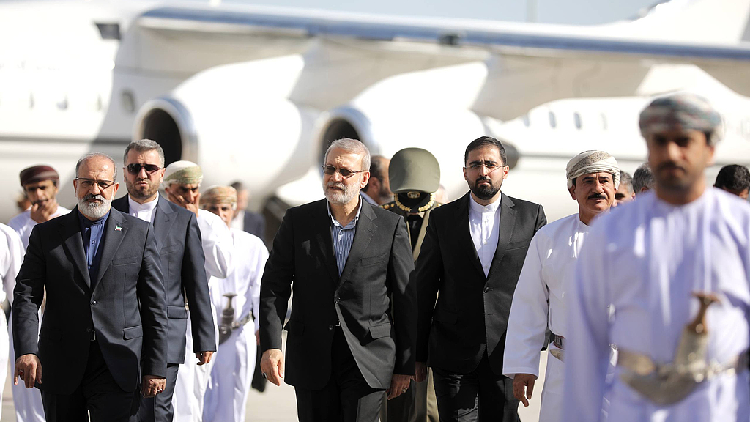 Heat turned up on Iran-U.S. talks as Israel pressures Washington