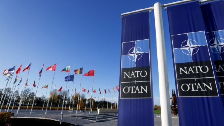 Russia vows military response if Greenland is militarized