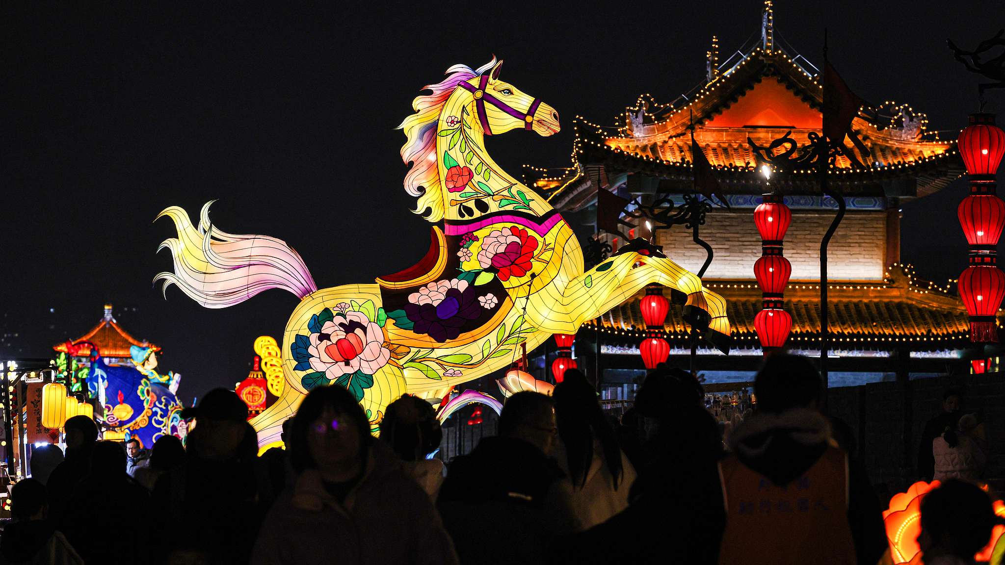 How zodiac horse carries new hopes, boosts creativity in China