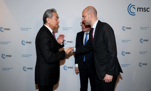 Chinese Foreign Minister Wang Yi (L) meet with German Foreign Minister Johann Wadephul and French Foreign Minister Jean-Noel Barrot at the Munich Security Conference, on February 13. /MOFA