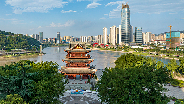 Live: Yibin – The gateway to the Yangtze River in Southern Sichuan