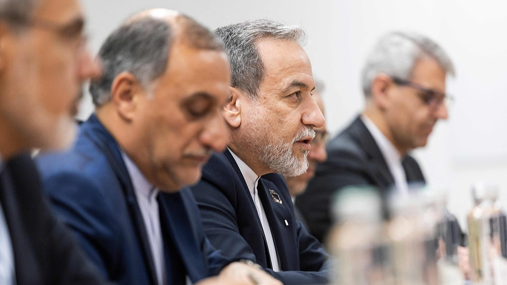 Iran's Foreign Minister Abbas Araghchi speaks during a bilateral meeting between Switzerland and Iran during a second round of Iran-U.S. talks with Washington in Geneva, Switzerland, February 17, 2026. /VCG