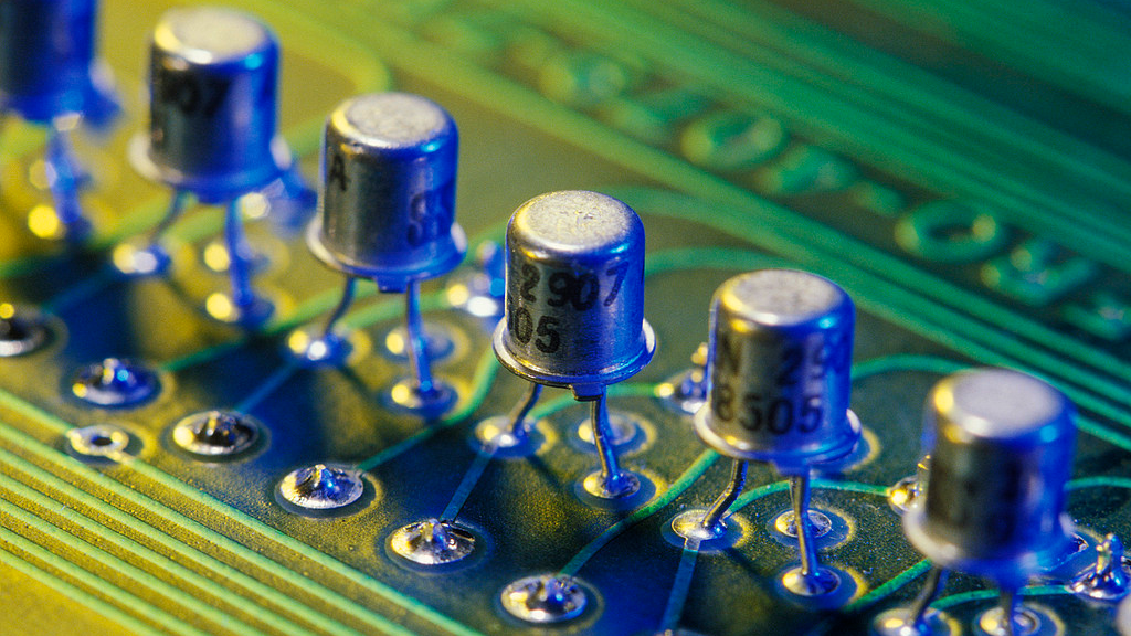 Chinese researchers create transistors with ultralow power consumption