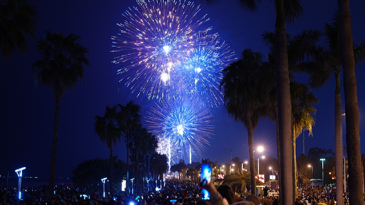 Cross-Strait bonds shine in Spring Festival fireworks show - CGTN