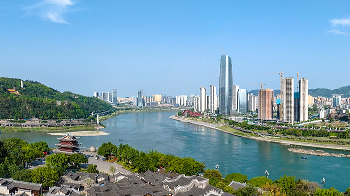 Live: Yibin – The gateway to the Yangtze River in Southern Sichuan