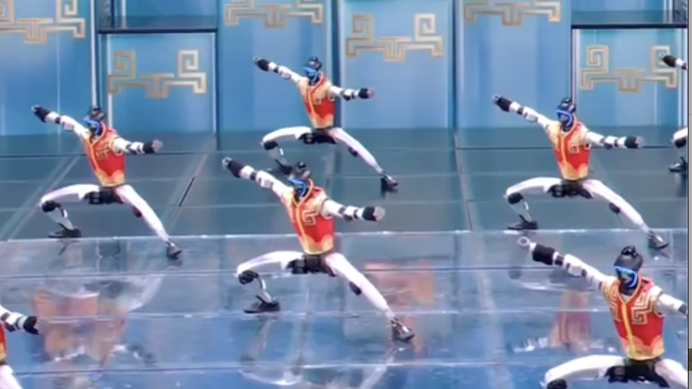 'Wudang Jack' amazed by martial arts robots show