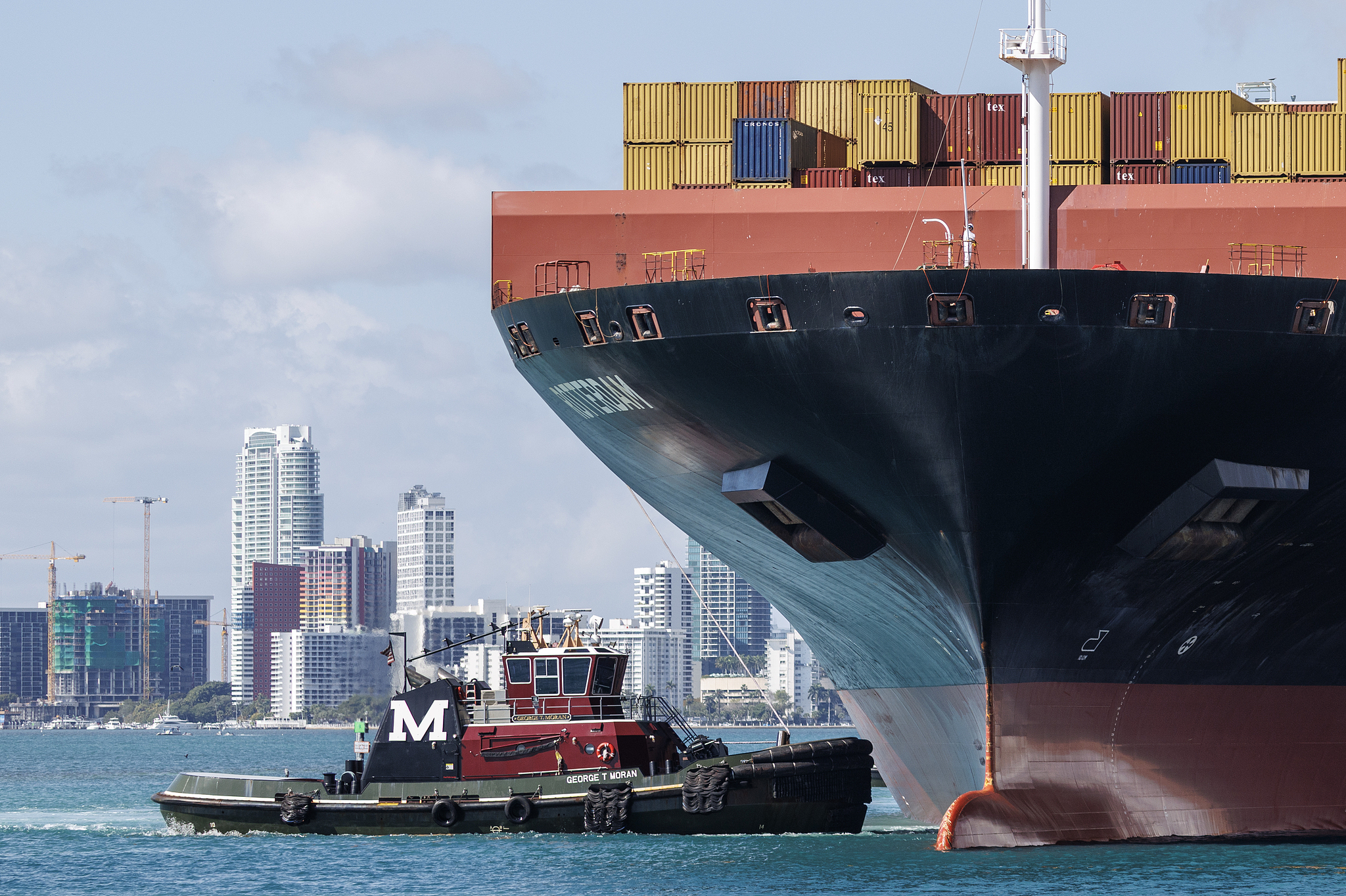 A tugboat helps dock a container ship into the Port of Miami, Florida, US, February 17, 2026. /VCG