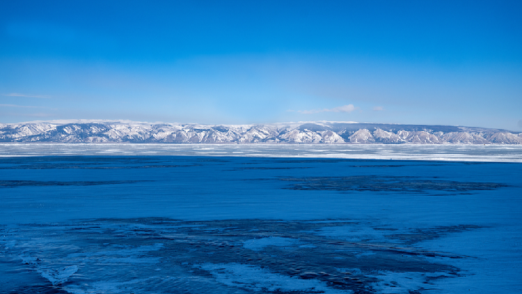 Seven Chinese tourists drown after vehicle sinks in Lake Baikal