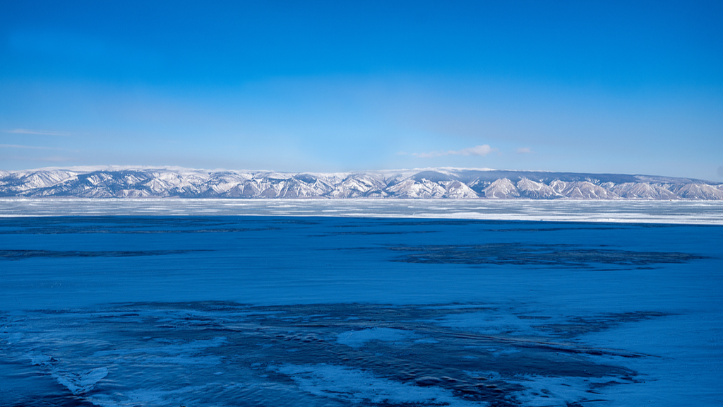 Seven Chinese tourists drown after vehicle sinks in Lake Baikal
