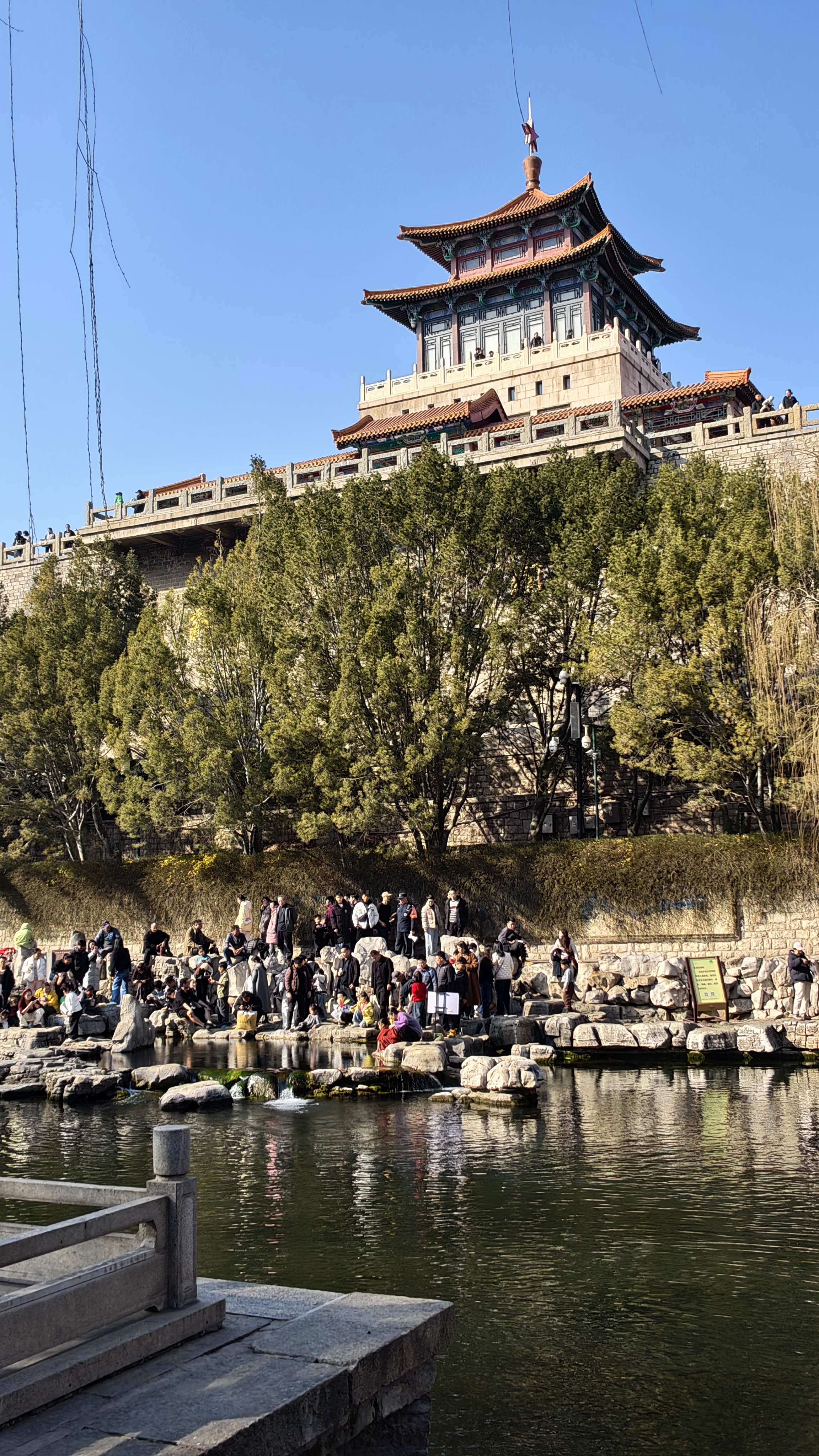 My hometown Jinan: Crystal-clear springs, lively streets
