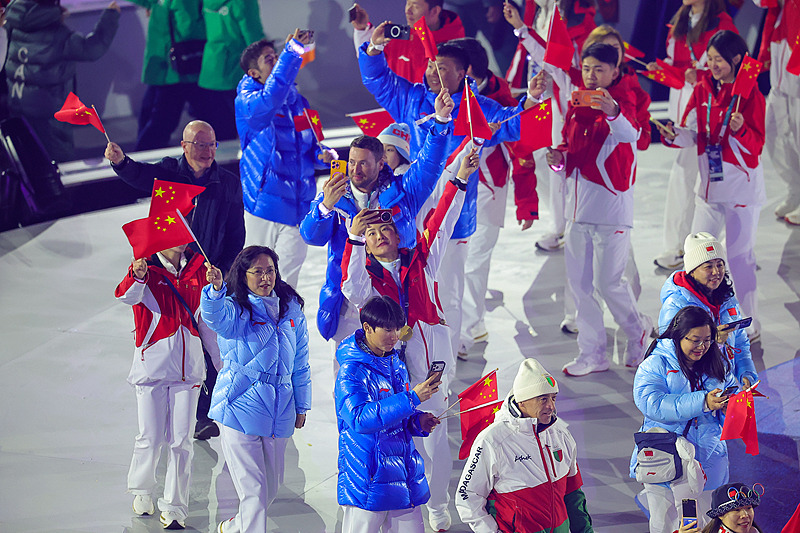 Members of the delegation of China parade during the closing ceremony of the Milan-Cortina 2026 Olympic Winter Games at Verona Olympic Arena in Verona, Italy, February 22, 2026. /VCG