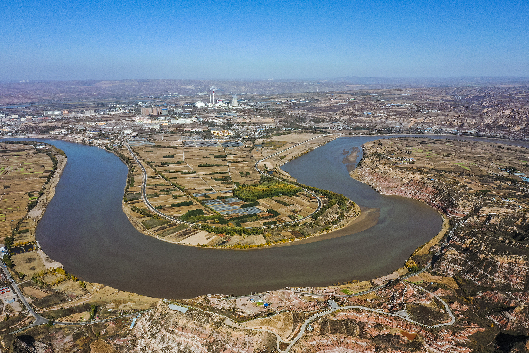 Protecting nature, brightening lives in Shaanxi