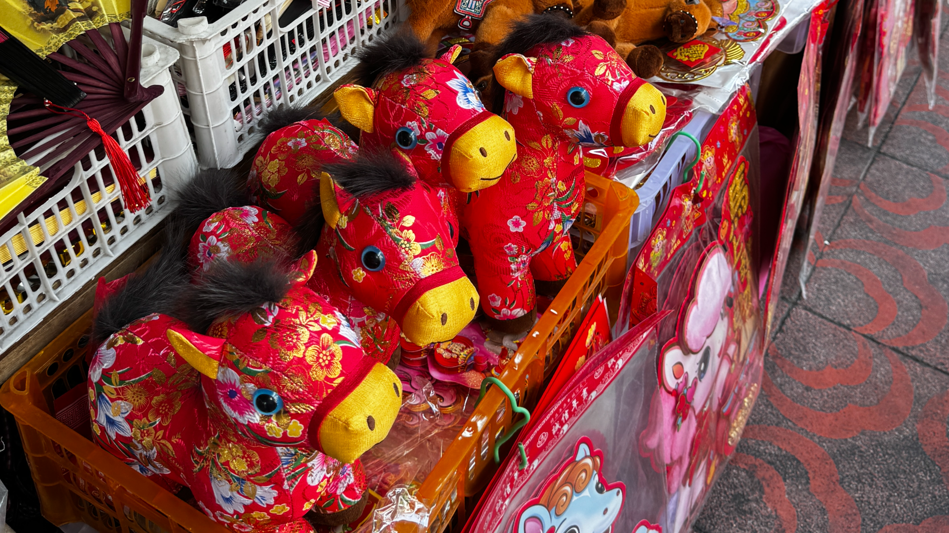 Bangkok's Chinatown blooms with New Year spirit in Year of the Horse